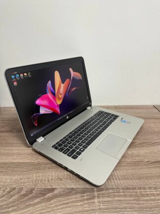 б/в ноутбук HP ENVY 17