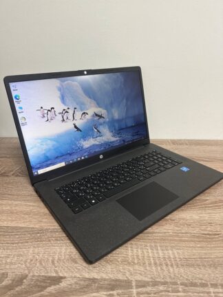 б/в ноутбук HP Laptop 17-cn0558nf