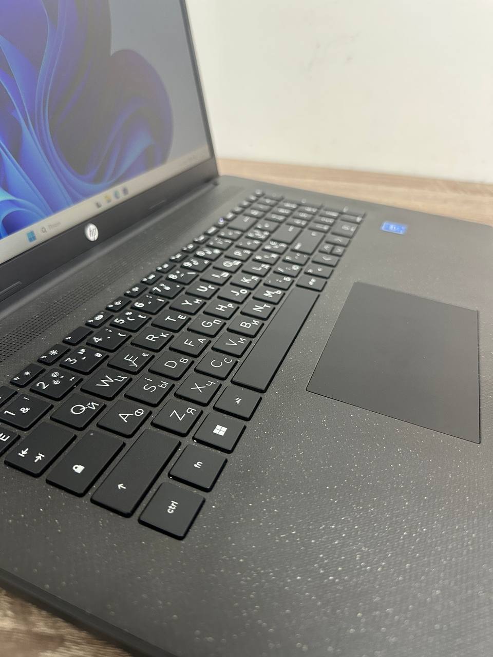 б/в ноутбук HP Laptop 17 - Зображення 3
