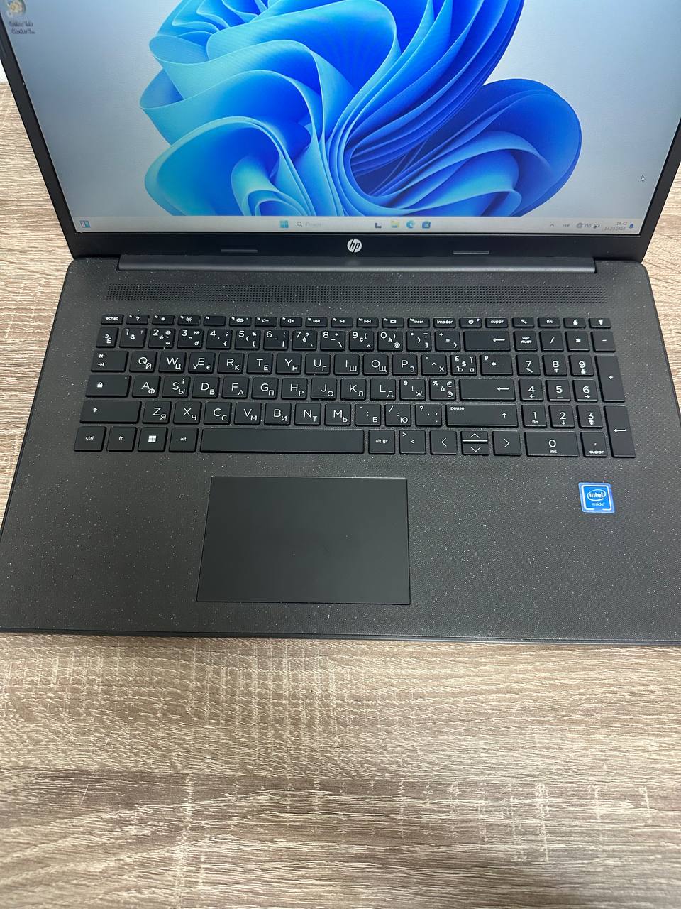 б/в ноутбук HP Laptop 17 - Зображення 2