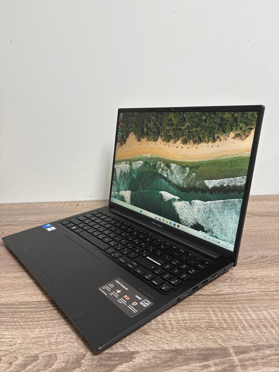 б/в Ноутбук Asus VivoBook 6 X1605VA - Зображення 4