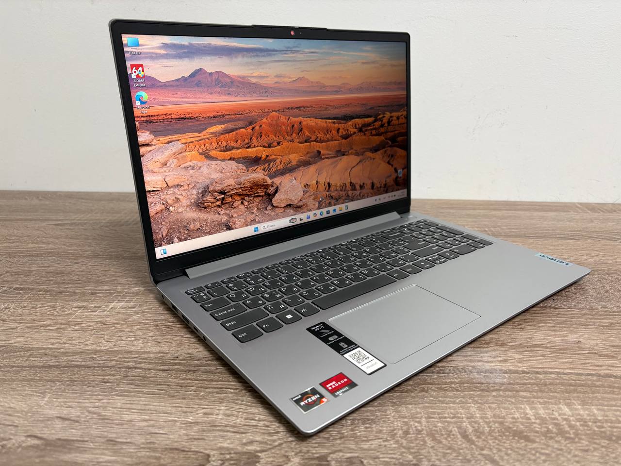 б/в ноутбук Lenovo IdeaPad 1 15ADA7