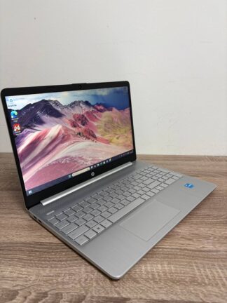 б/в ноутбук HP 15-DY1513DX