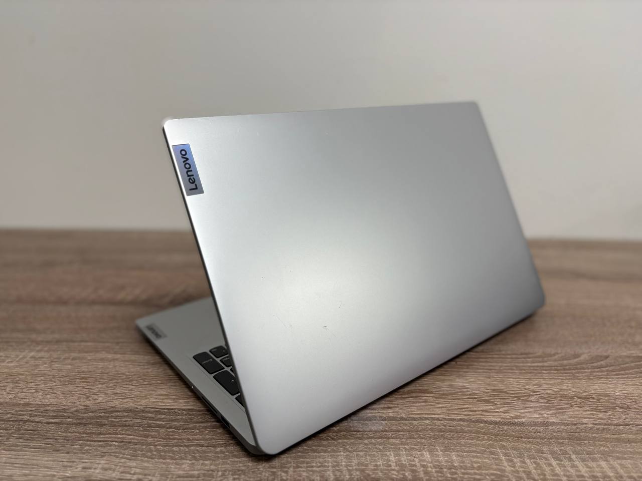 б/в ноутбук Lenovo IdeaPad 1 15ADA7 - Зображення 2