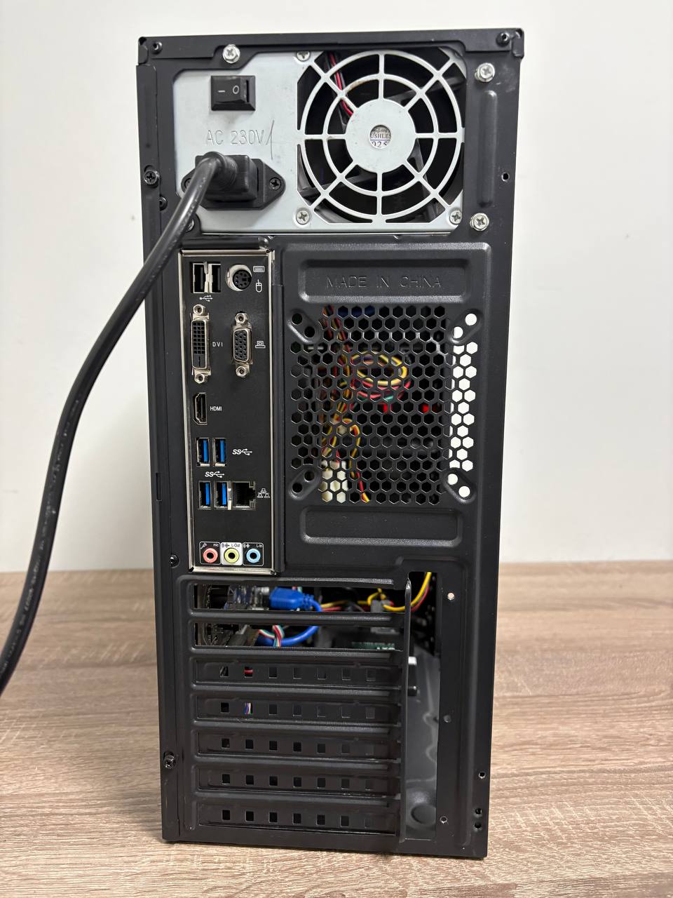б/в сб intel Celeron g5925/Intel UHD Graphics 610/16gb ddr4/240ssd/450w - Зображення 5