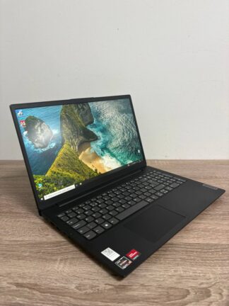 б/в ноутбук Lenovo V15 G2-ALC